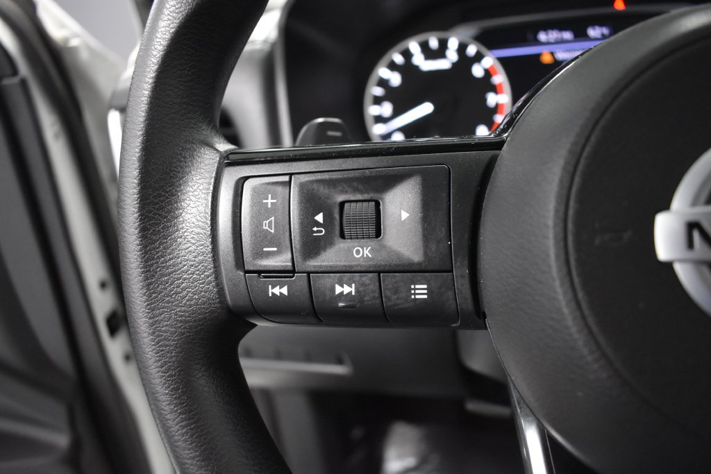 Used 2021 Nissan Rogue S AWD/4WD image 27