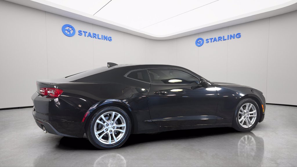 Used 2020 Chevrolet Camaro LS RWD image 10