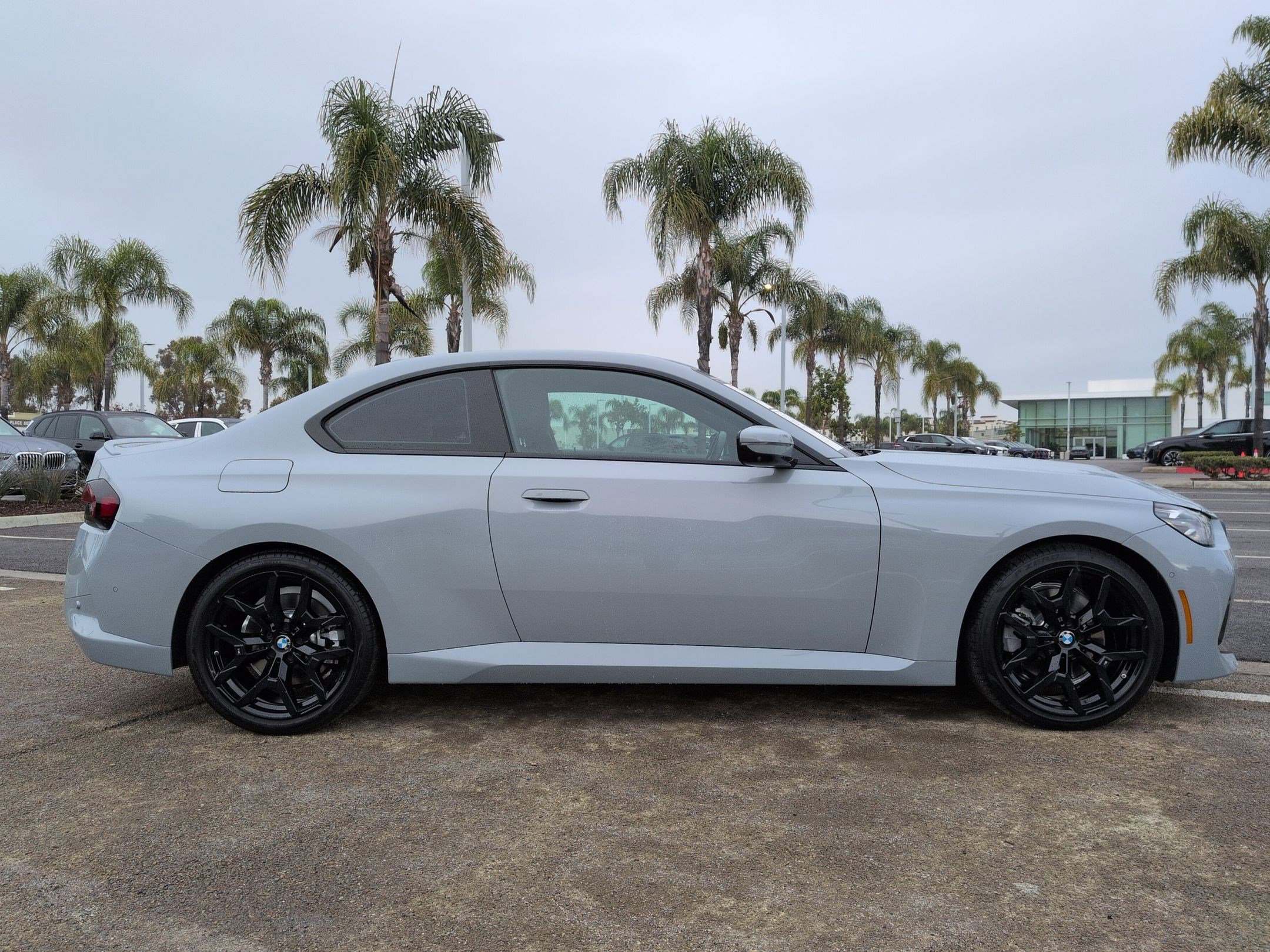 Used 2025 BMW 230i Coupe w/ M Sport Package image 11