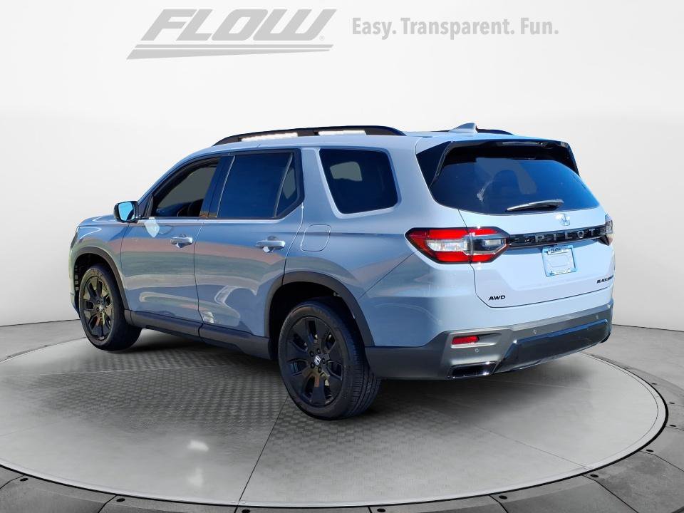 New 2026 Honda Pilot Black Edition image 5