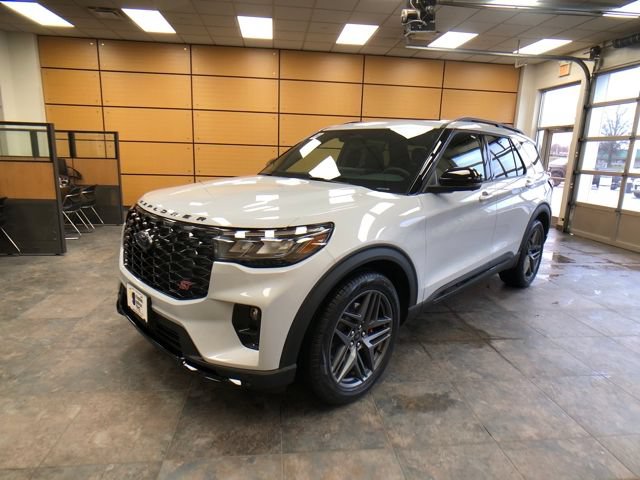 New 2026 Ford Explorer ST w/ Sun And Sound Package