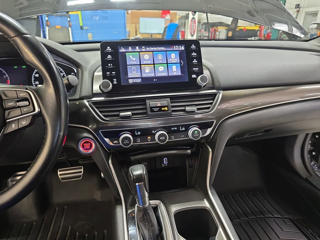 Used 2018 Honda Accord Sport image 19