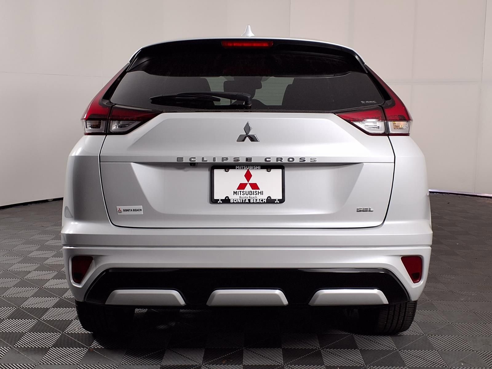 Used 2024 Mitsubishi Eclipse Cross SEL image 6