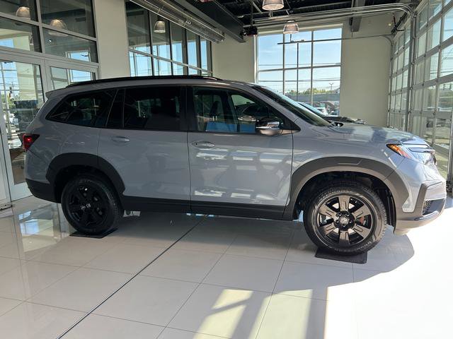 Used 2022 Honda Pilot TrailSport image 6