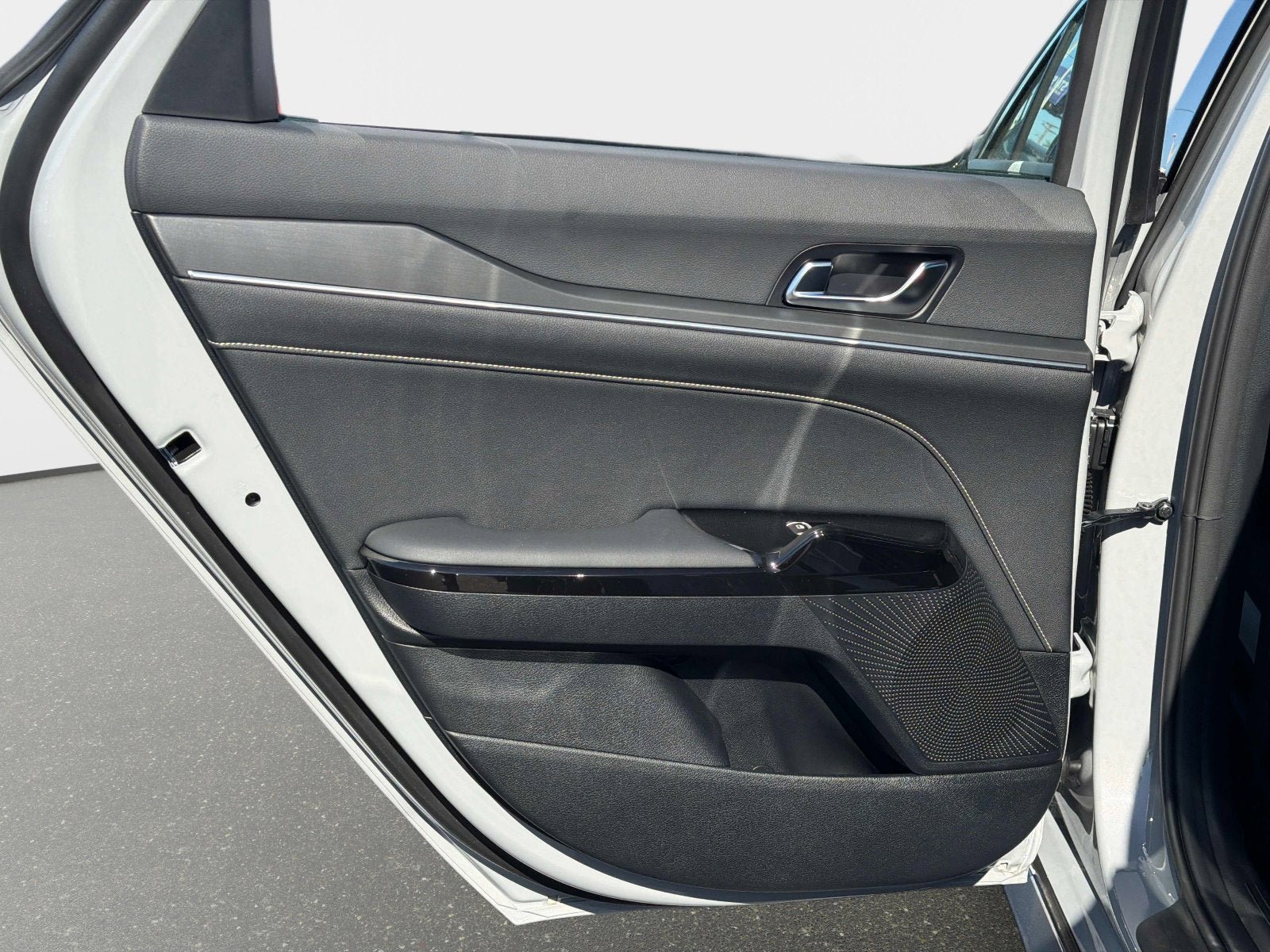 New 2026 Kia K5 GT-Line FWD image 10