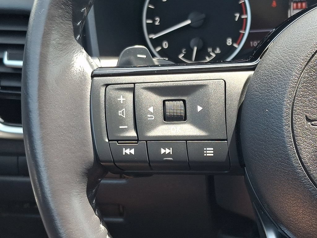 Certified 2023 Nissan Rogue SL w/ SL Premium Package AWD/4WD image 24
