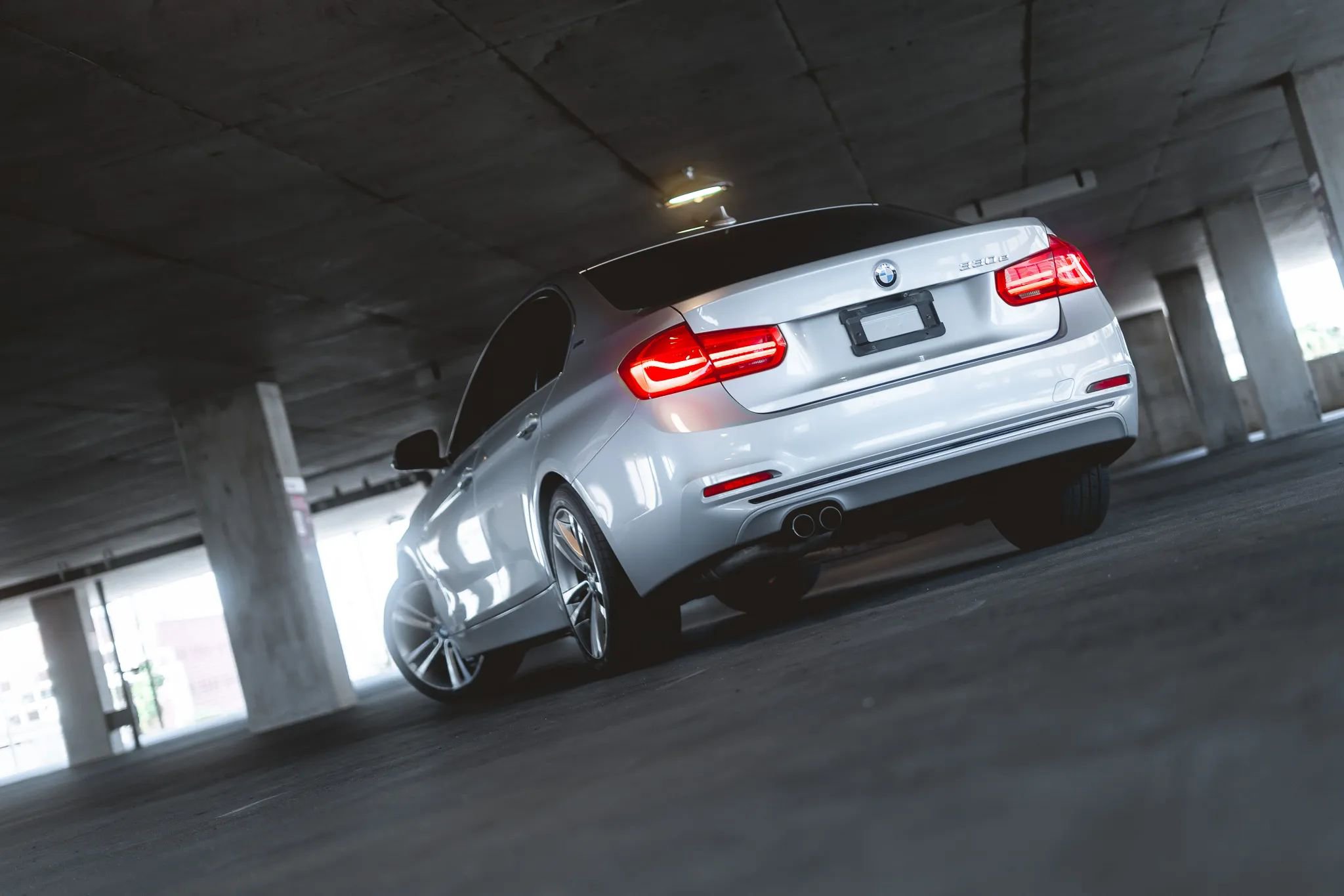 Used 2018 BMW 330e 330e iPerformance Sedan 4D image 7