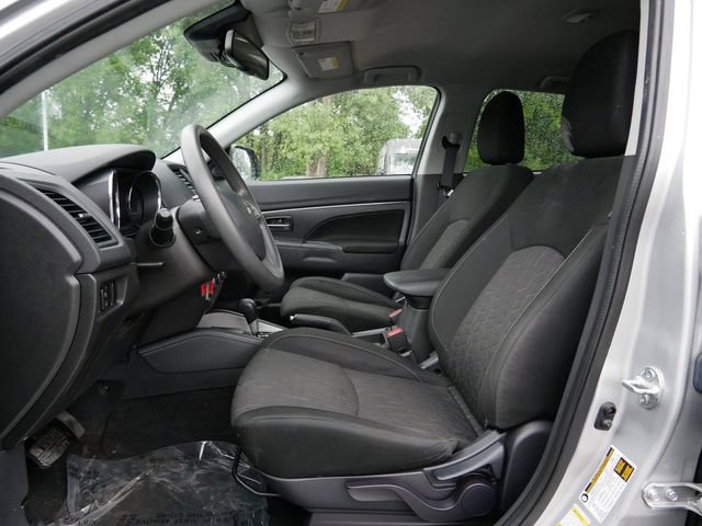 Used 2024 Mitsubishi Outlander Sport ES AWD/4WD image 14