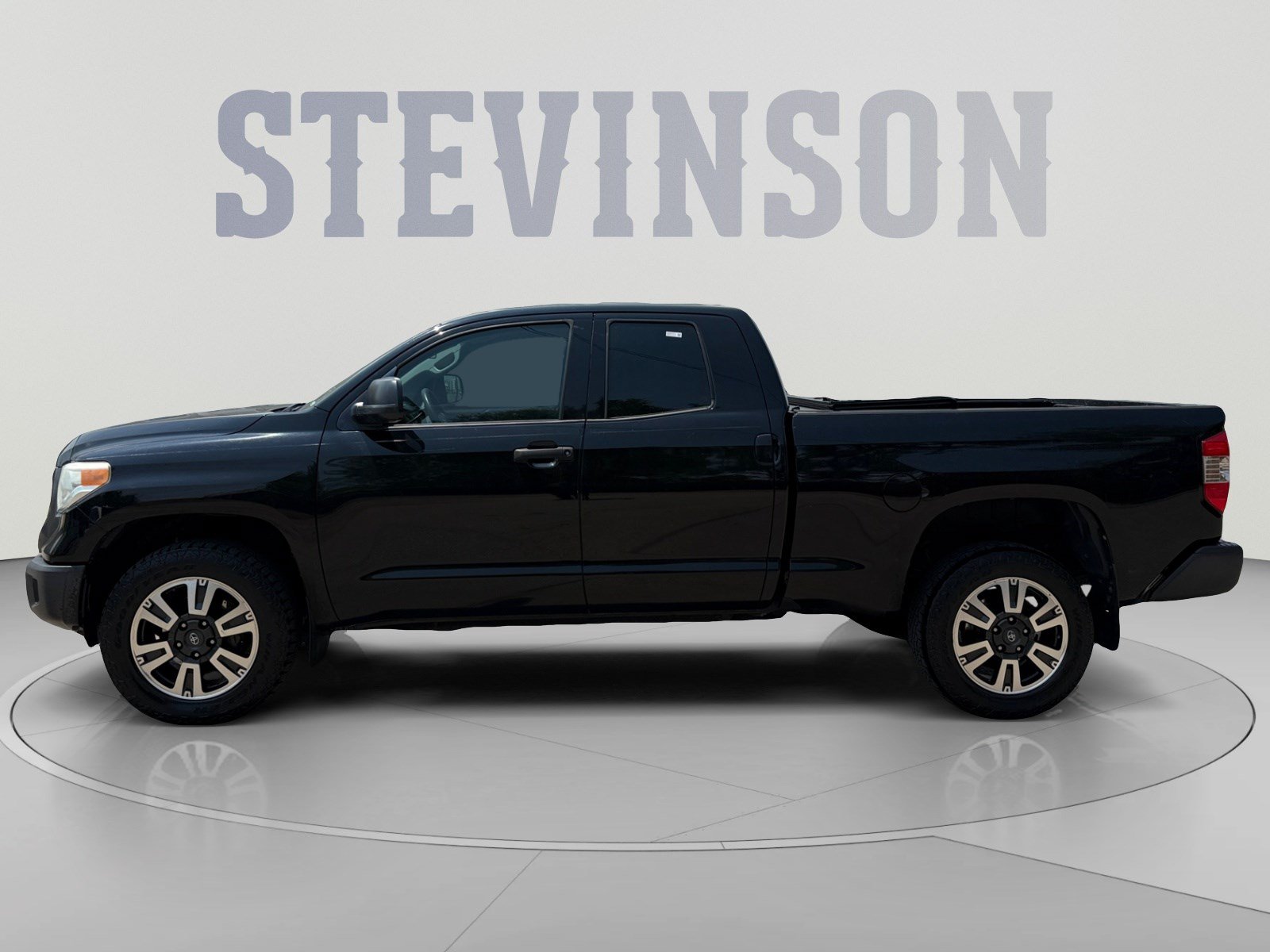 Used 2014 Toyota Tundra SR AWD/4WD image 2
