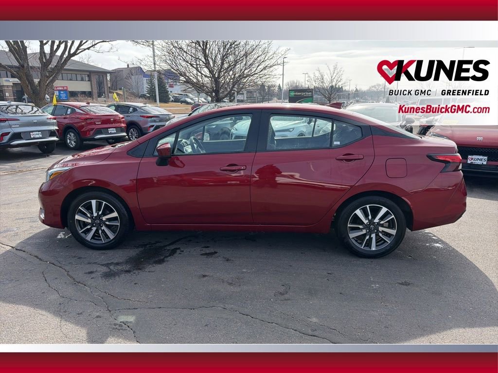Used 2025 Nissan Versa SV image 10