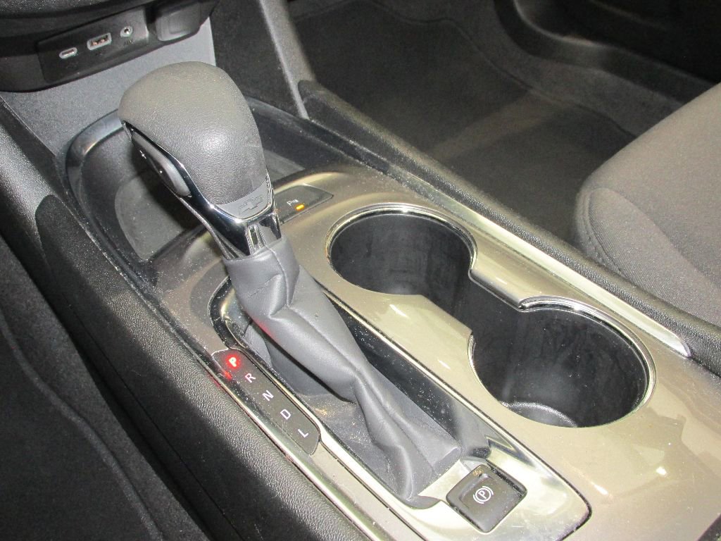 Used 2024 Chevrolet Malibu LT image 23