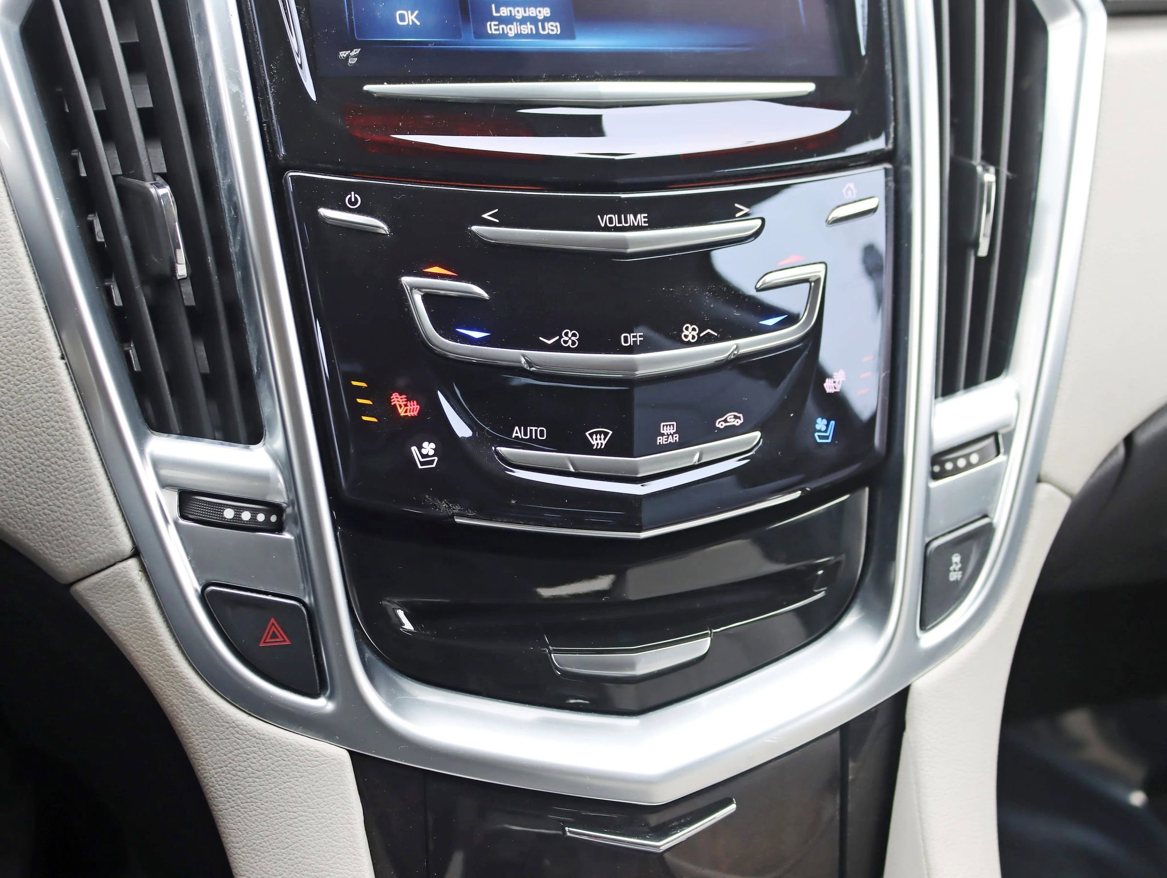 Used 2015 Cadillac SRX Premium image 20