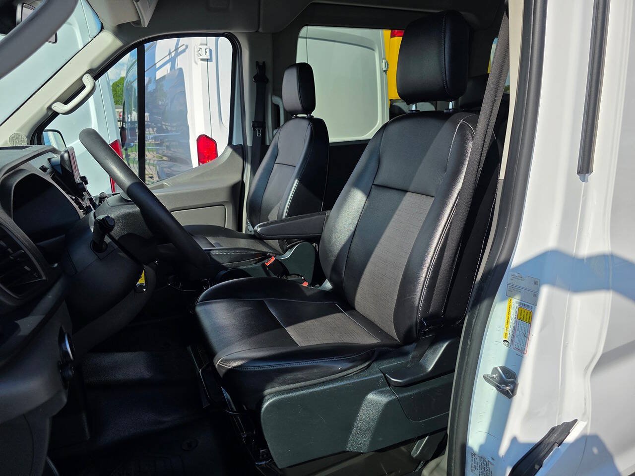 Used 2023 Ford Transit 350 XL RWD image 11