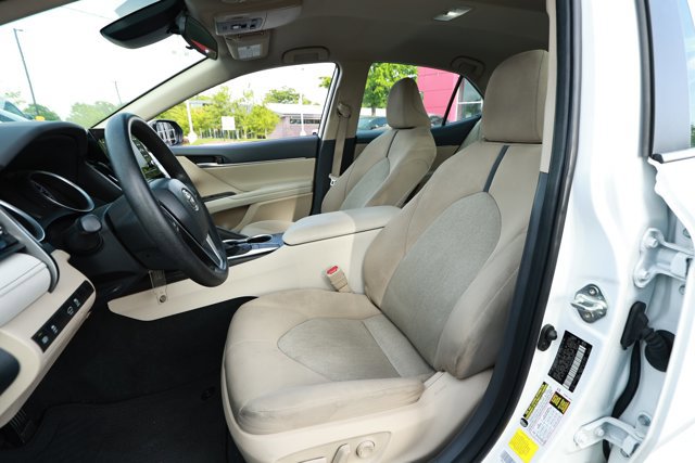 Used 2024 Toyota Camry LE FWD image 23