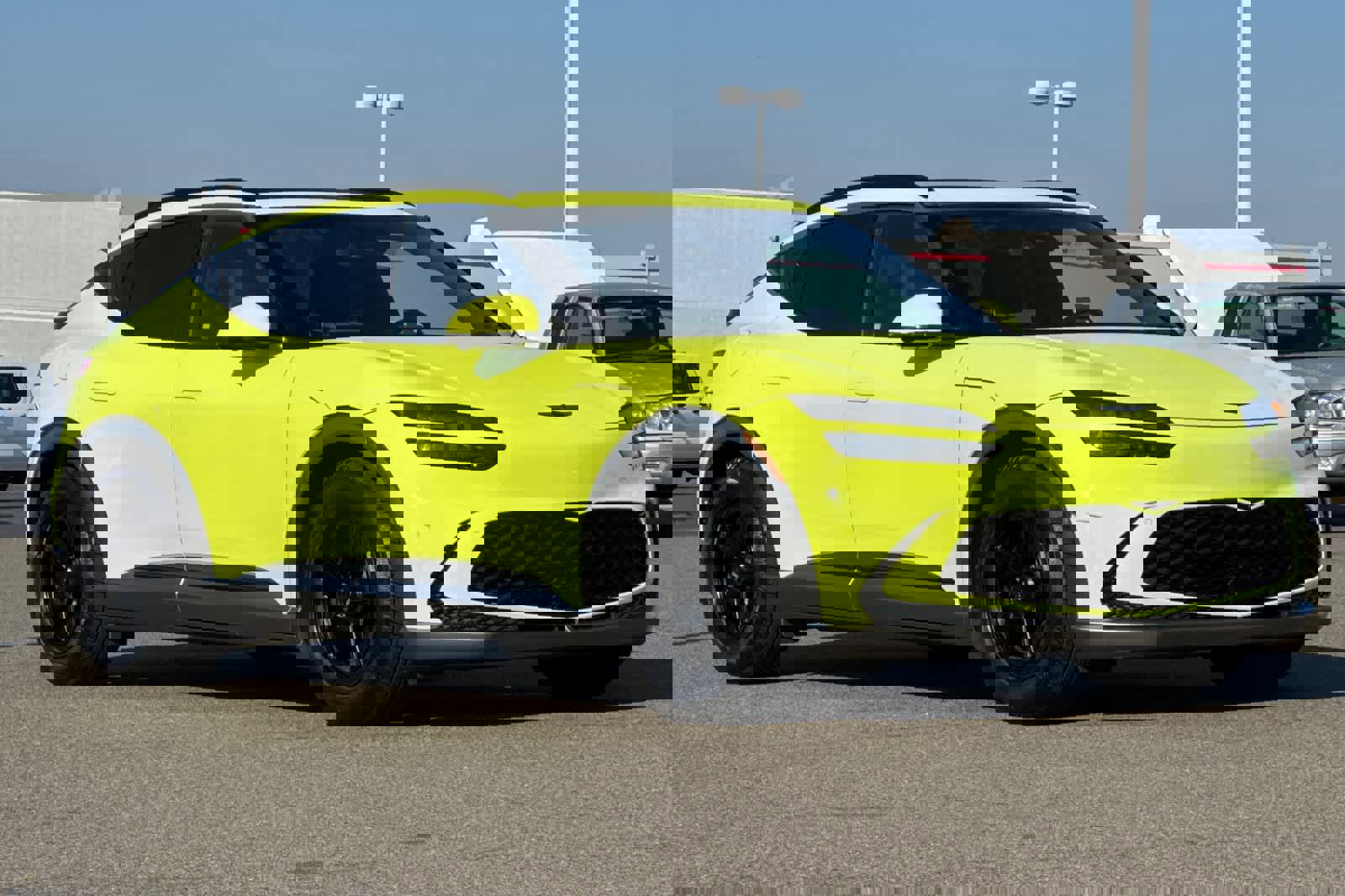 Used 2023 Genesis GV60 Advanced image 5