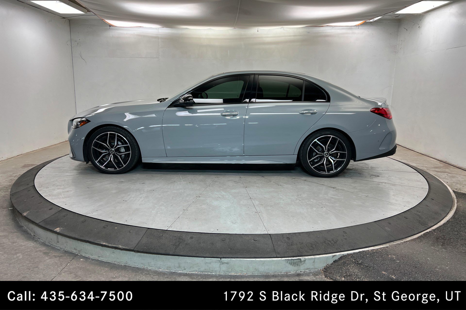 Certified 2025 Mercedes-Benz C 300 4MATIC Sedan image 2