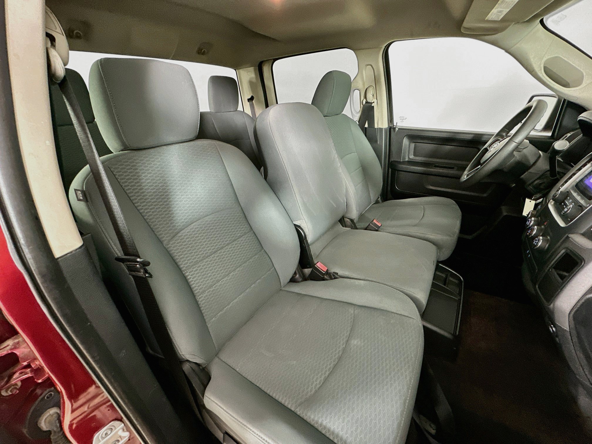 Used 2014 RAM 1500 Express AWD/4WD image 29