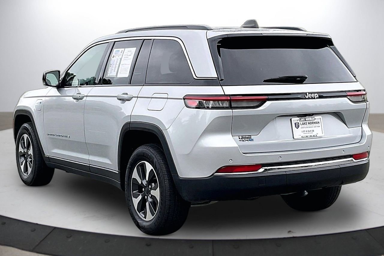 Used 2024 Jeep Grand Cherokee Limited 4xe AWD/4WD image 7