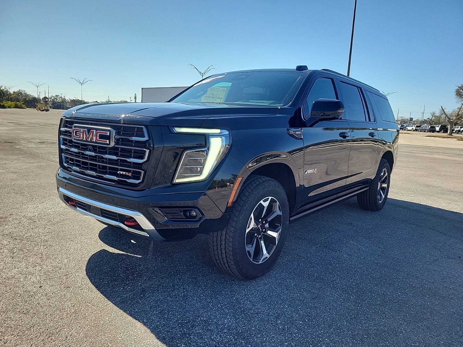 New 2026 GMC Yukon XL AT4 w/ AT4 Premium Plus Package AWD/4WD image 2
