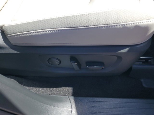 New 2025 Nissan Pathfinder SL image 35