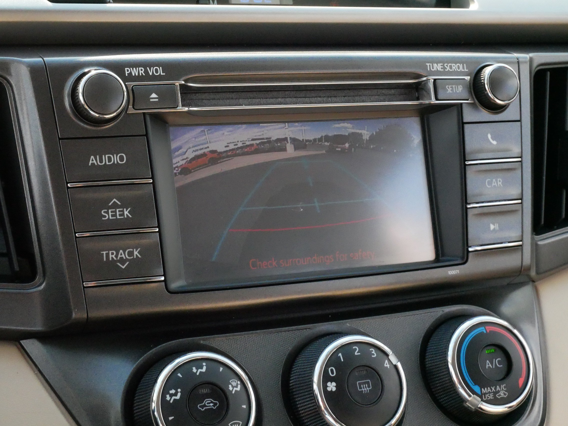 Used 2013 Toyota RAV4 LE AWD/4WD image 30