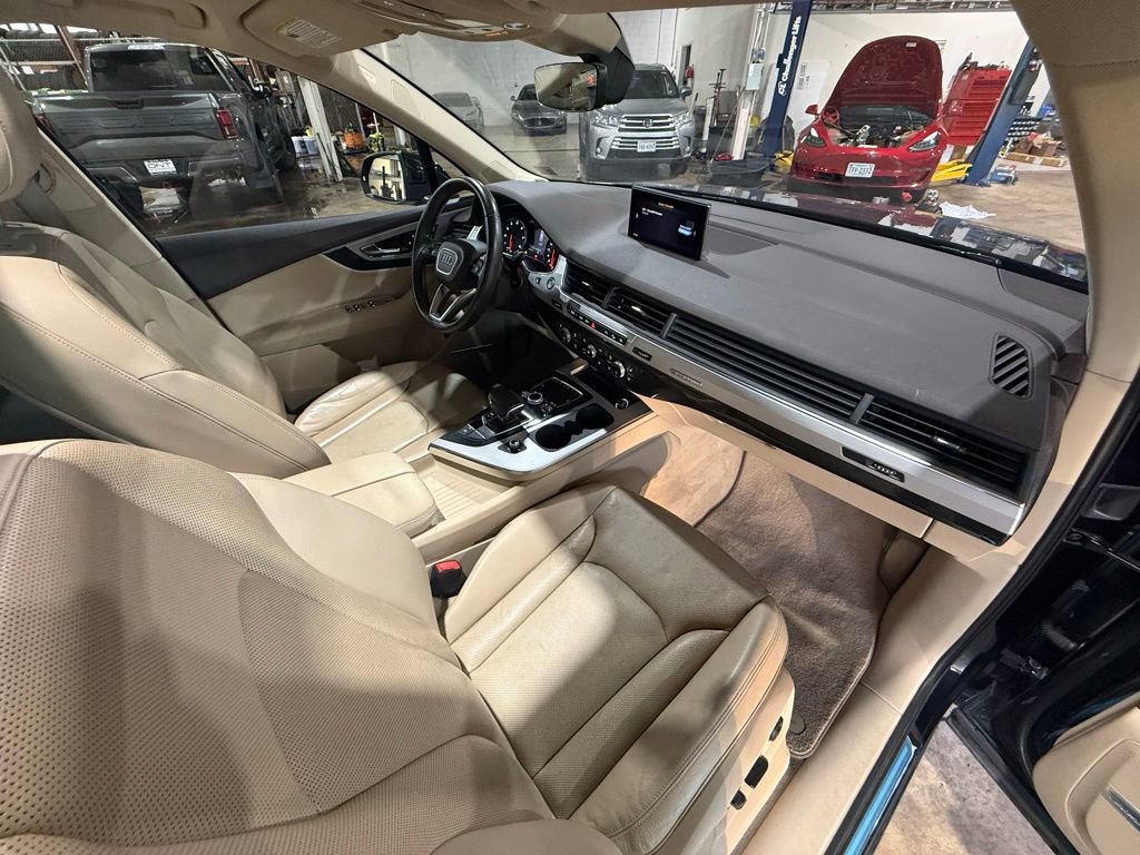 Used 2018 Audi Q7 2.0T Premium Plus w/ Premium Plus Package AWD/4WD image 15