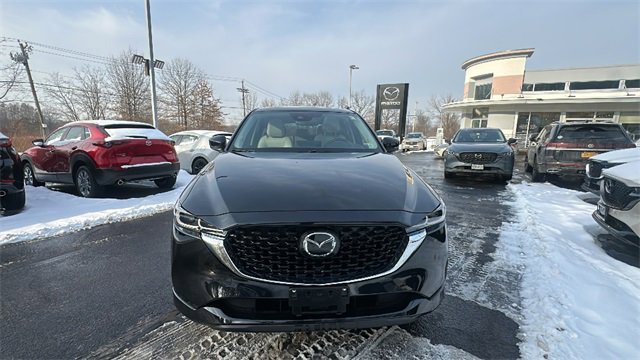 Certified 2025 MAZDA CX-5 AWD 2.5 S w/ Preferred Package image 3