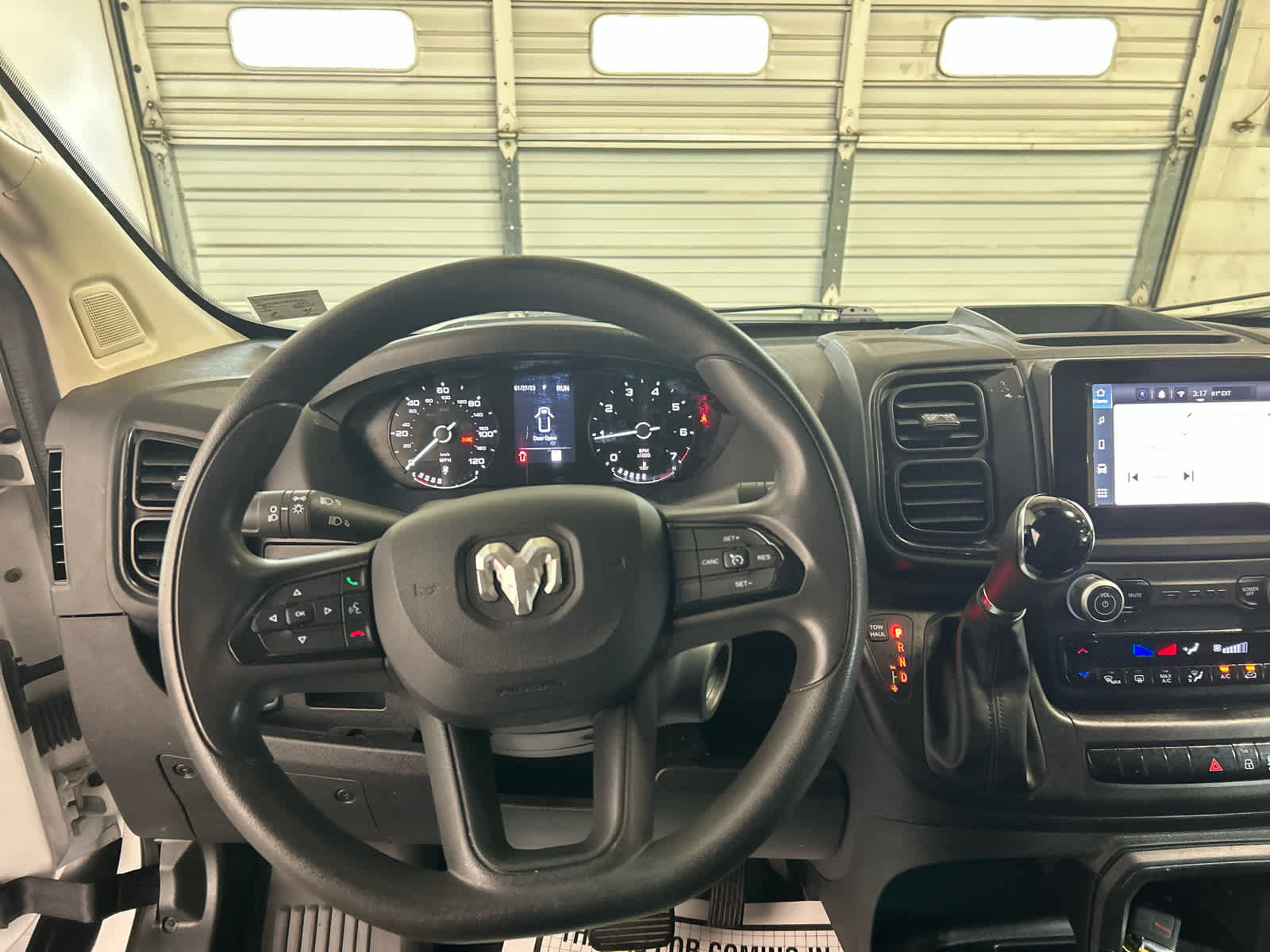 Used 2023 RAM ProMaster 2500 FWD image 8