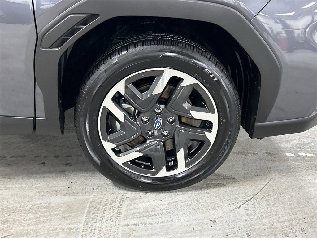 Certified 2025 Subaru Forester Limited w/ Popular Package image 13