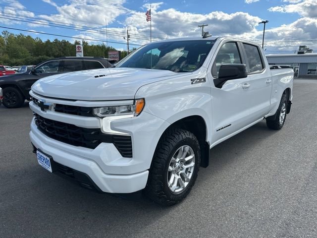 Used 2023 Chevrolet Silverado 1500 RST image 3