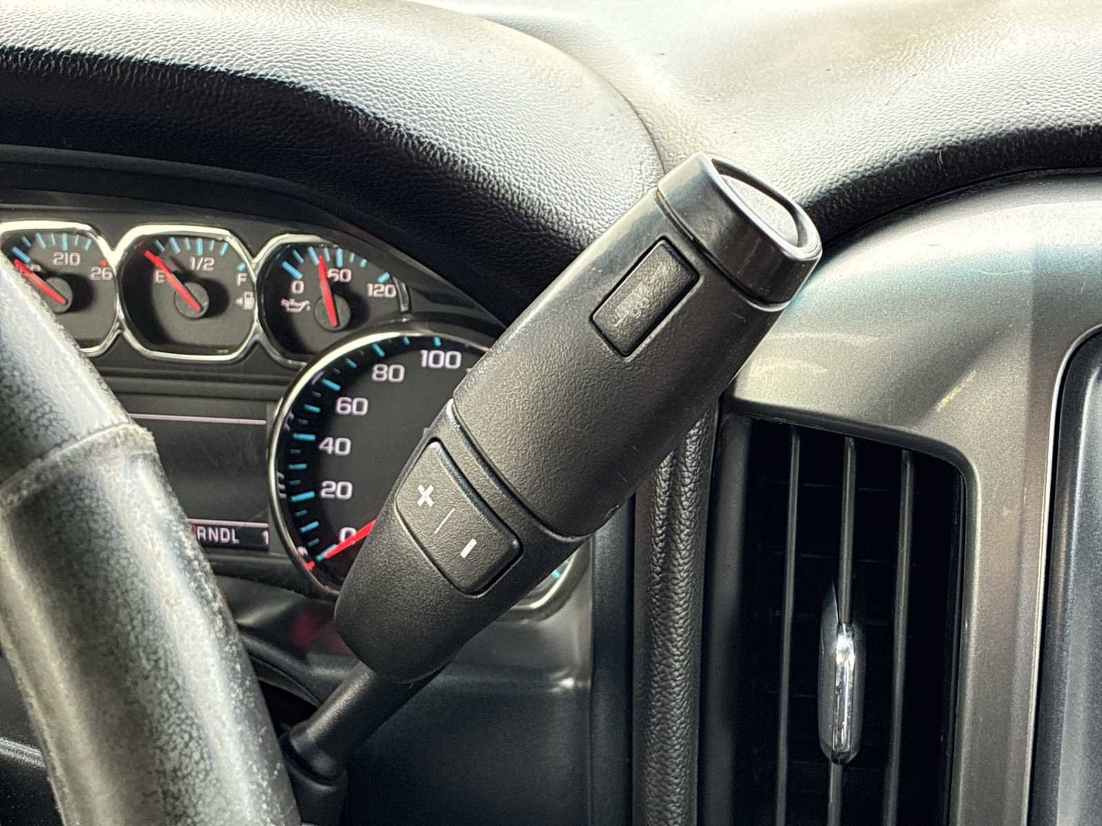 Used 2018 Chevrolet Silverado 2500 LT image 19