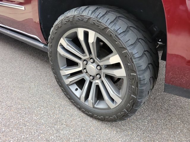 Used 2019 GMC Yukon Denali w/ Denali Ultimate Package AWD/4WD image 25