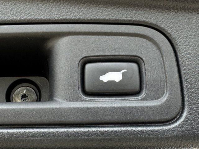 Used 2020 Honda Pilot Elite image 38