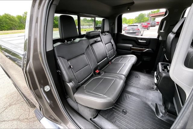 Used 2019 GMC Sierra 1500 SLT w/ SLT Premium Package AWD/4WD image 26