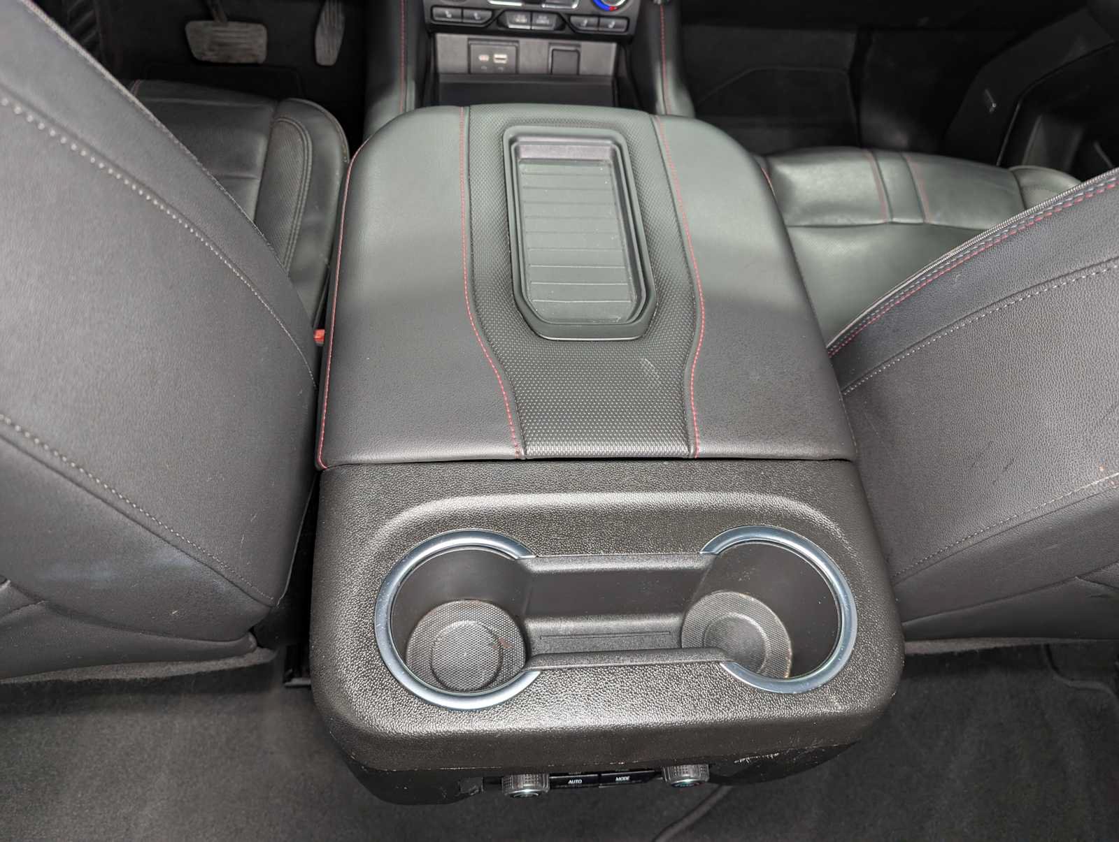 Used 2022 Chevrolet Tahoe RST w/ Luxury Package AWD/4WD image 22