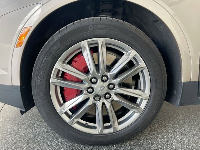 Used 2023 Cadillac XT5 Sportv w/ LPO, Floor Liner Package image 49