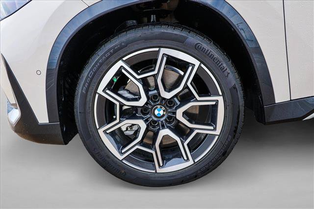 New 2027 BMW X1 xDrive28i AWD/4WD image 9