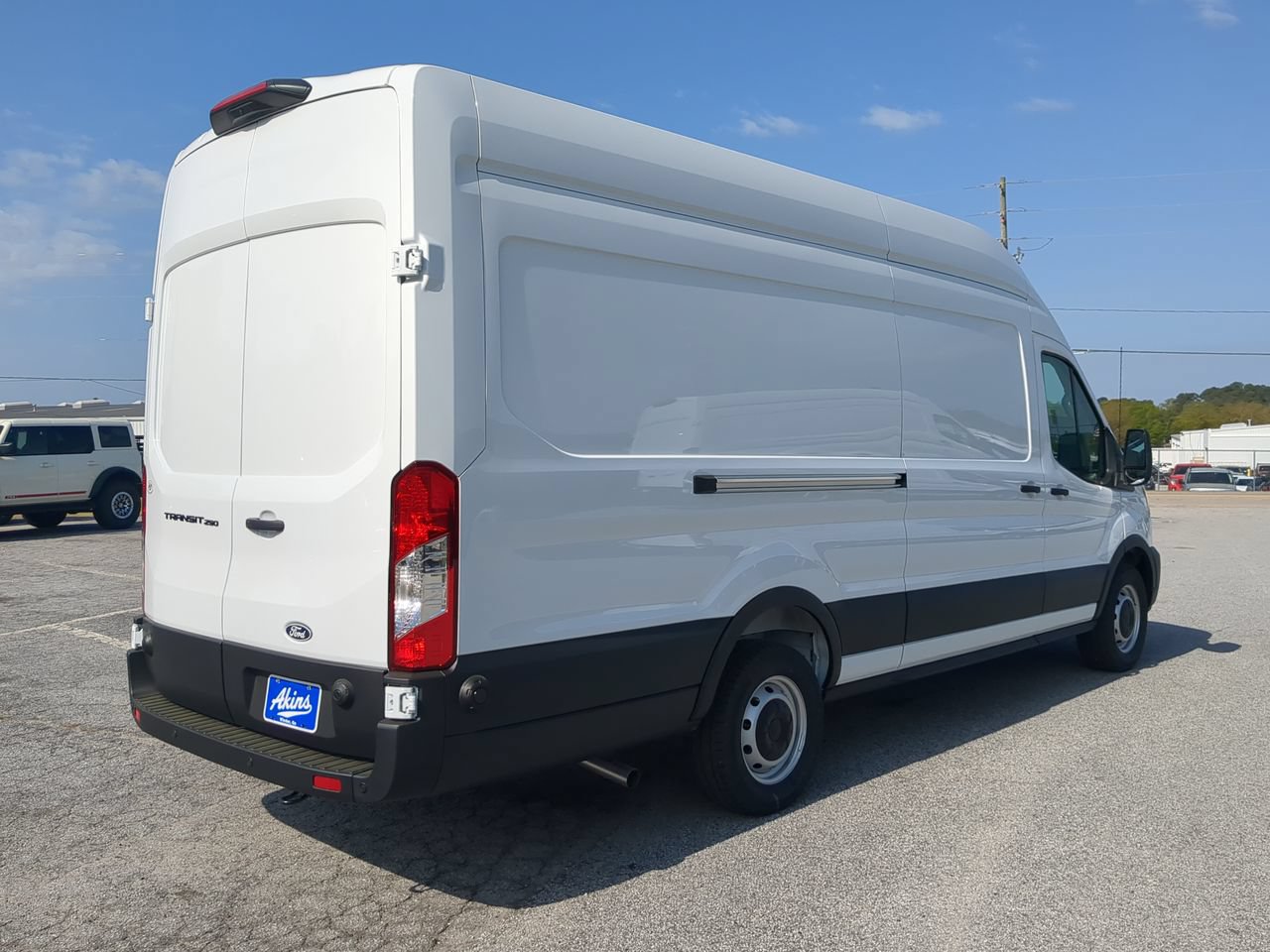 New 2026 Ford Transit 250 148 High Roof Extended RWD image 3