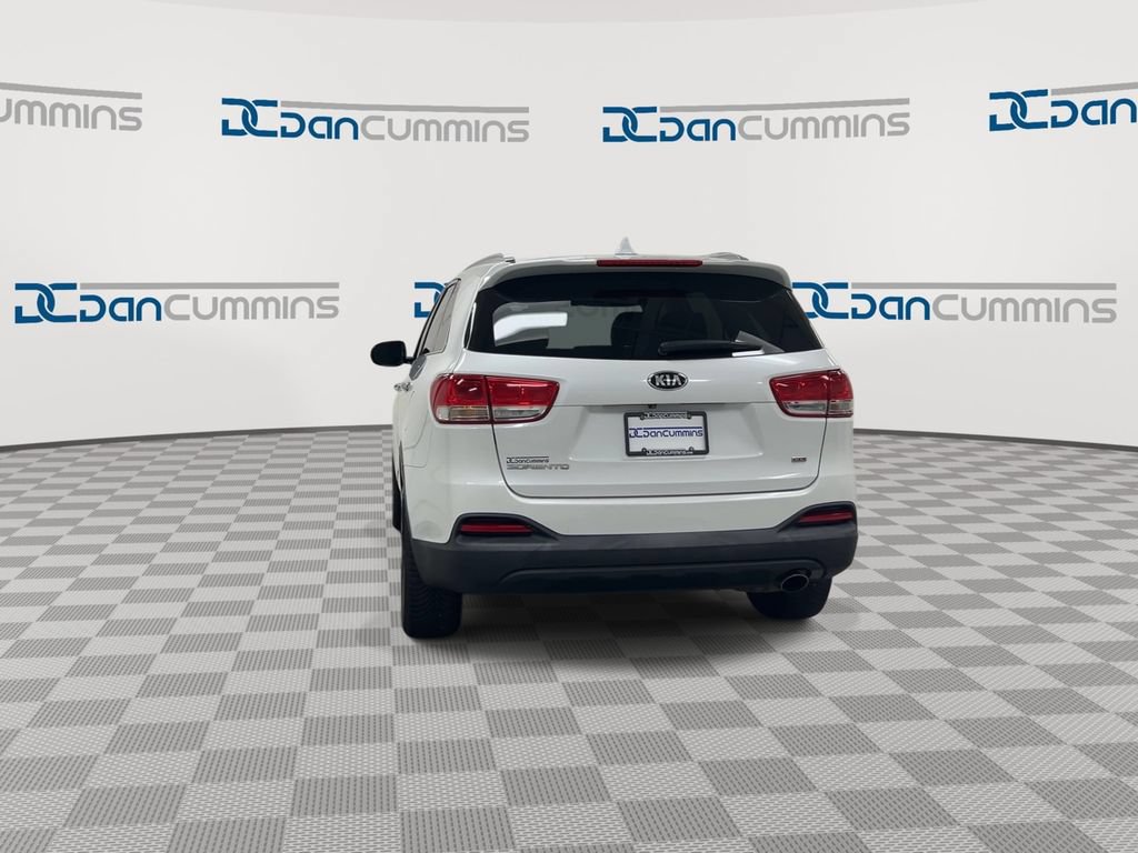 Used 2018 Kia Sorento FWD image 7