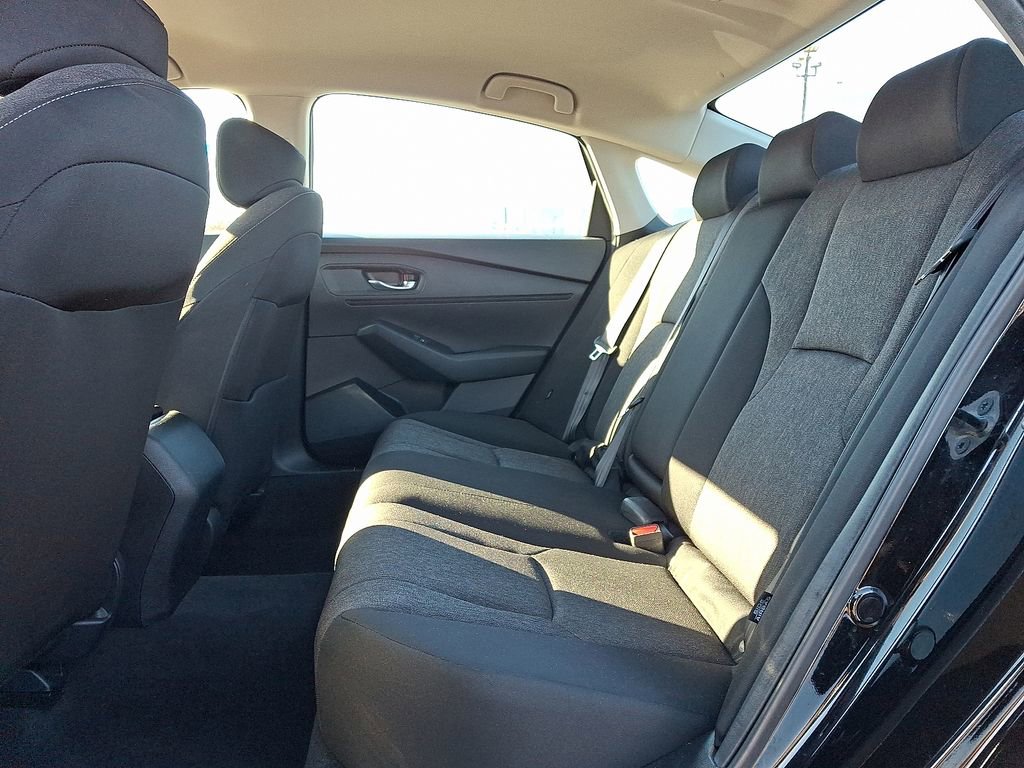 Used 2023 Honda Accord LX image 10