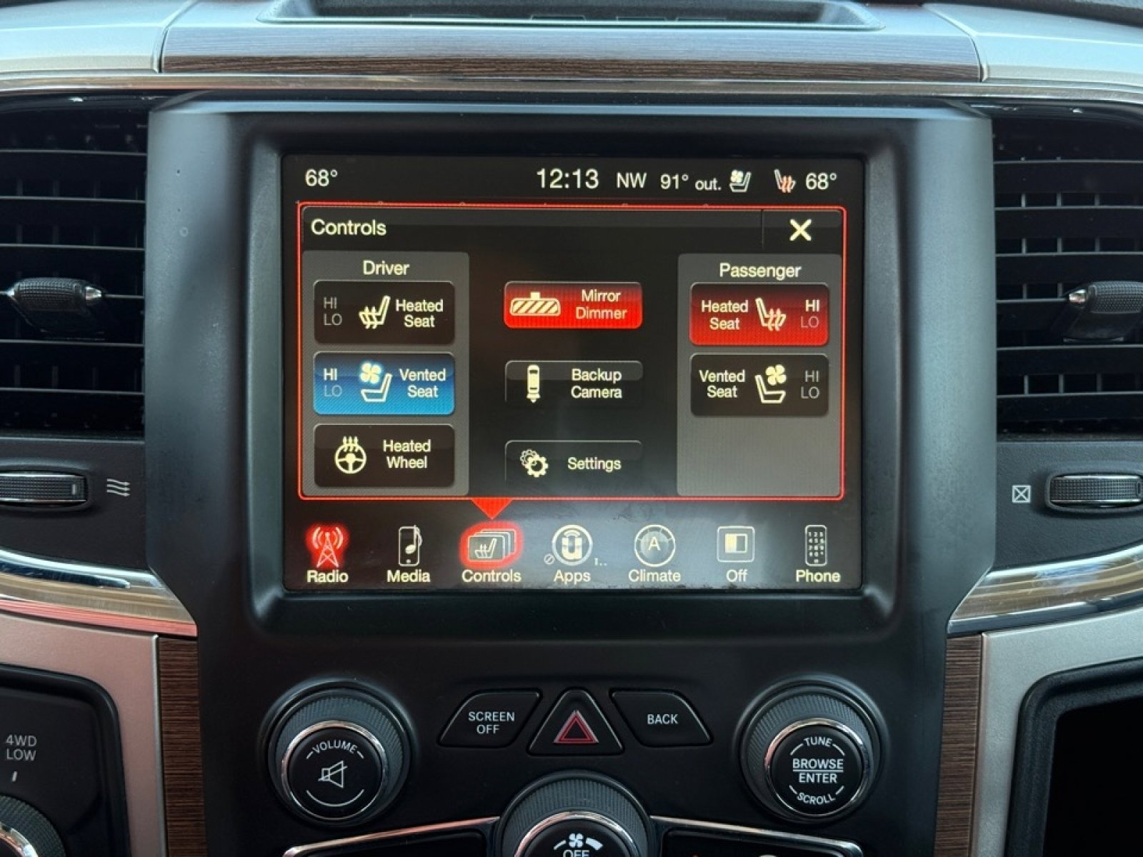 Used 2017 RAM 2500 Laramie image 26