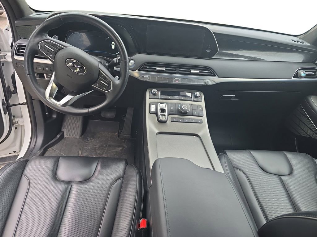 Used 2022 Hyundai Palisade Calligraphy w/ Winter Package FWD image 10