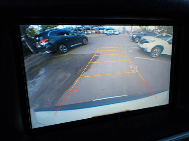 Used 2015 Chevrolet Suburban LT w/ Luxury Package image 24