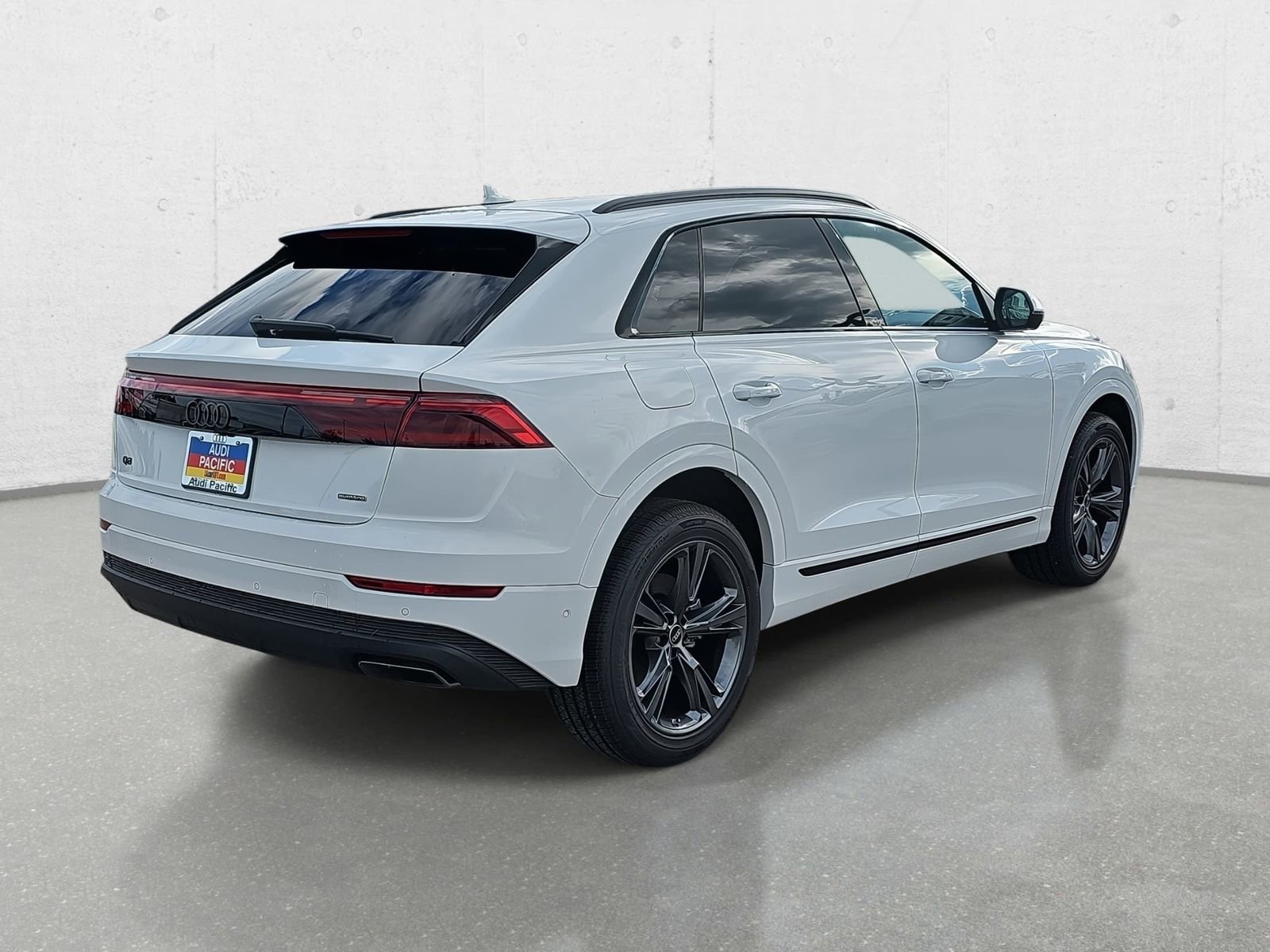 New 2026 Audi Q8 Premium image 5