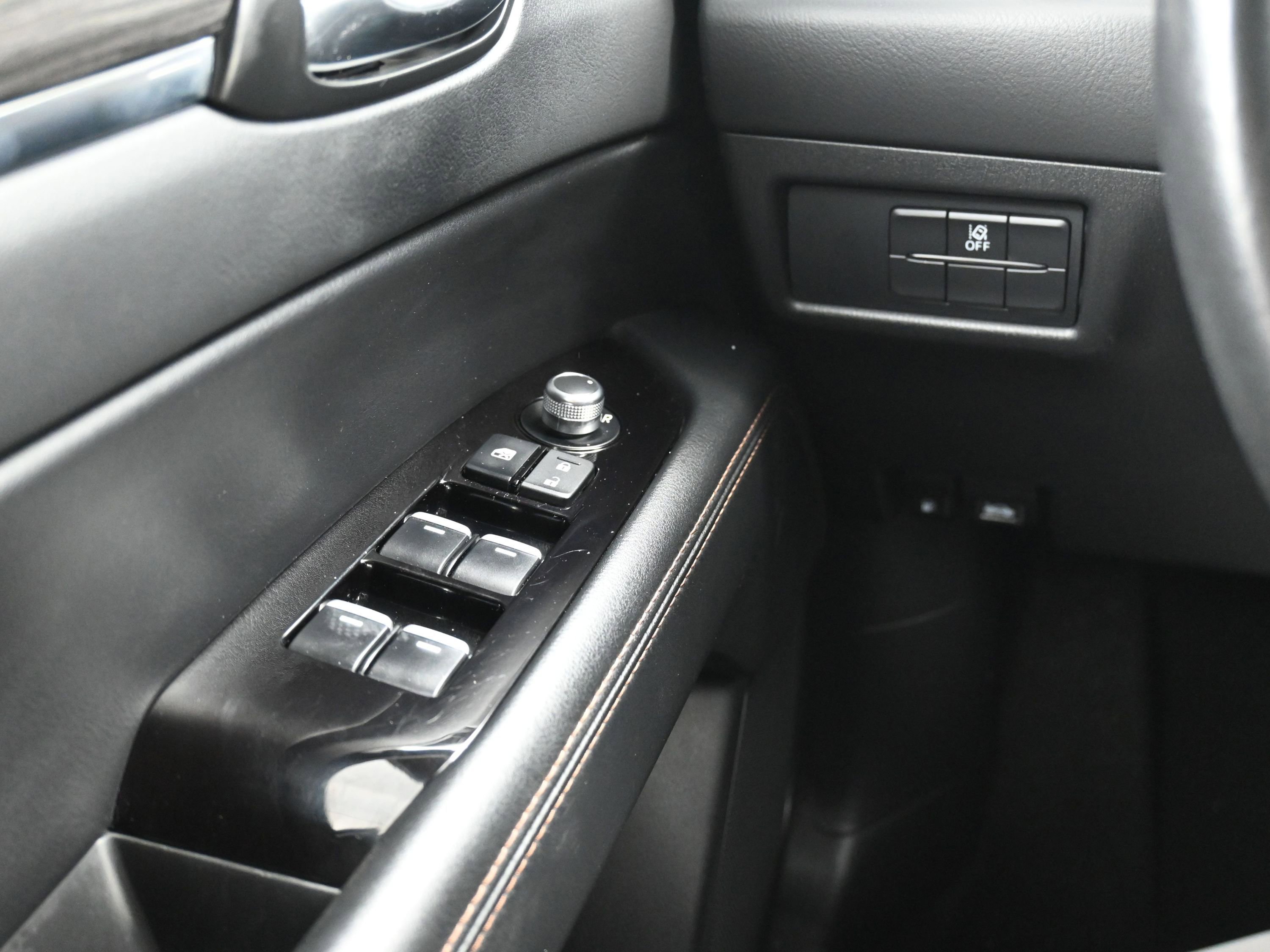 Used 2023 MAZDA CX-5 AWD 2.5 S w/ Premium Package image 30