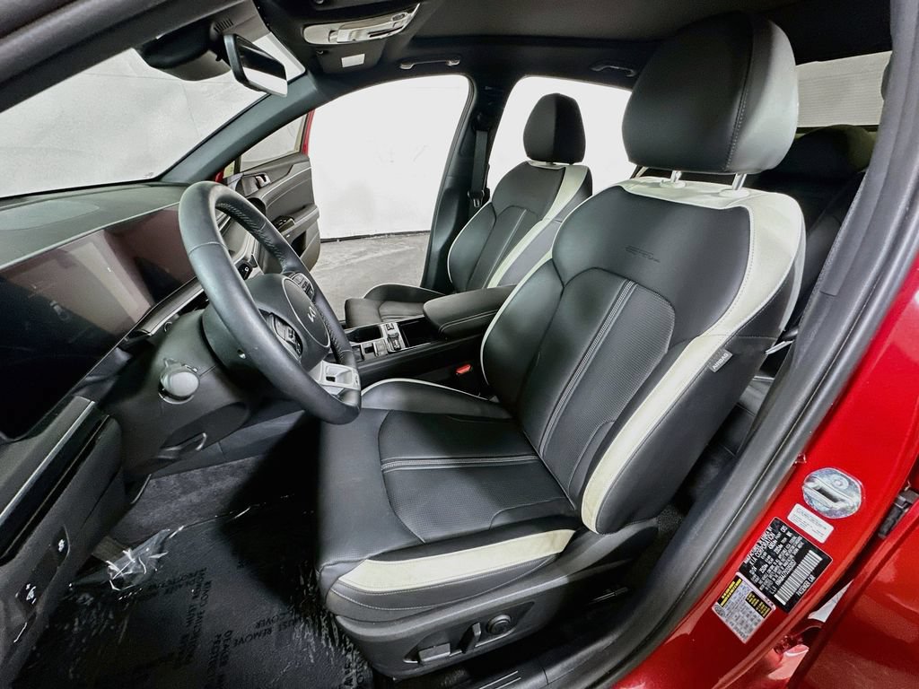 Used 2025 Kia K5 GT-Line w/ GT-Line Premium Package FWD image 17