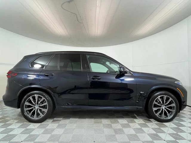 Certified 2024 BMW X5 xDrive40i w/ M Sport Package image 8