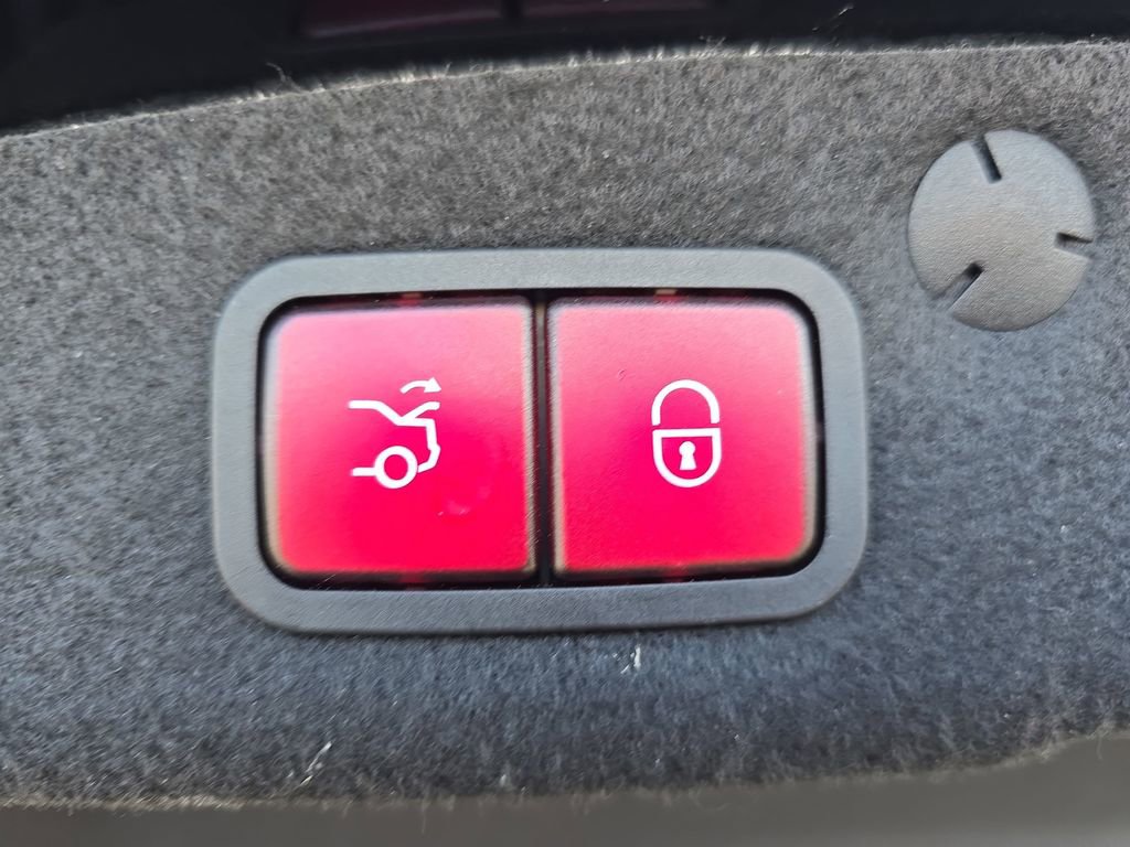 Certified 2021 Mercedes-Benz C 300 4MATIC Sedan image 15