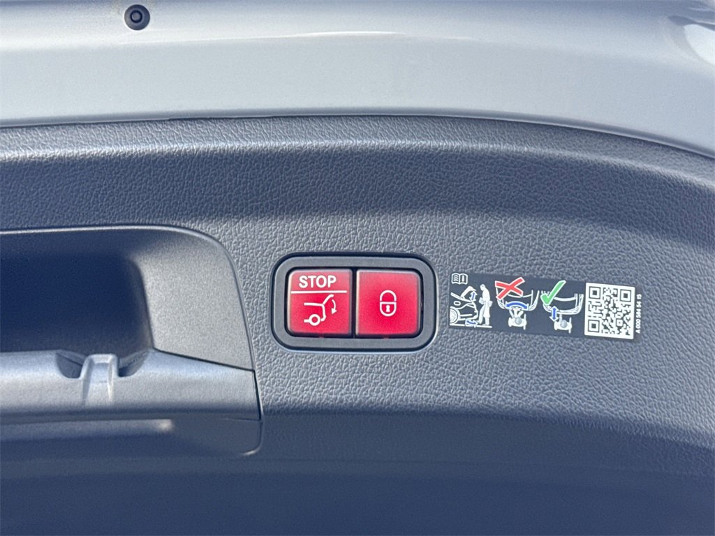 New 2026 Mercedes-Benz GLE 450 4MATIC Coupe image 16