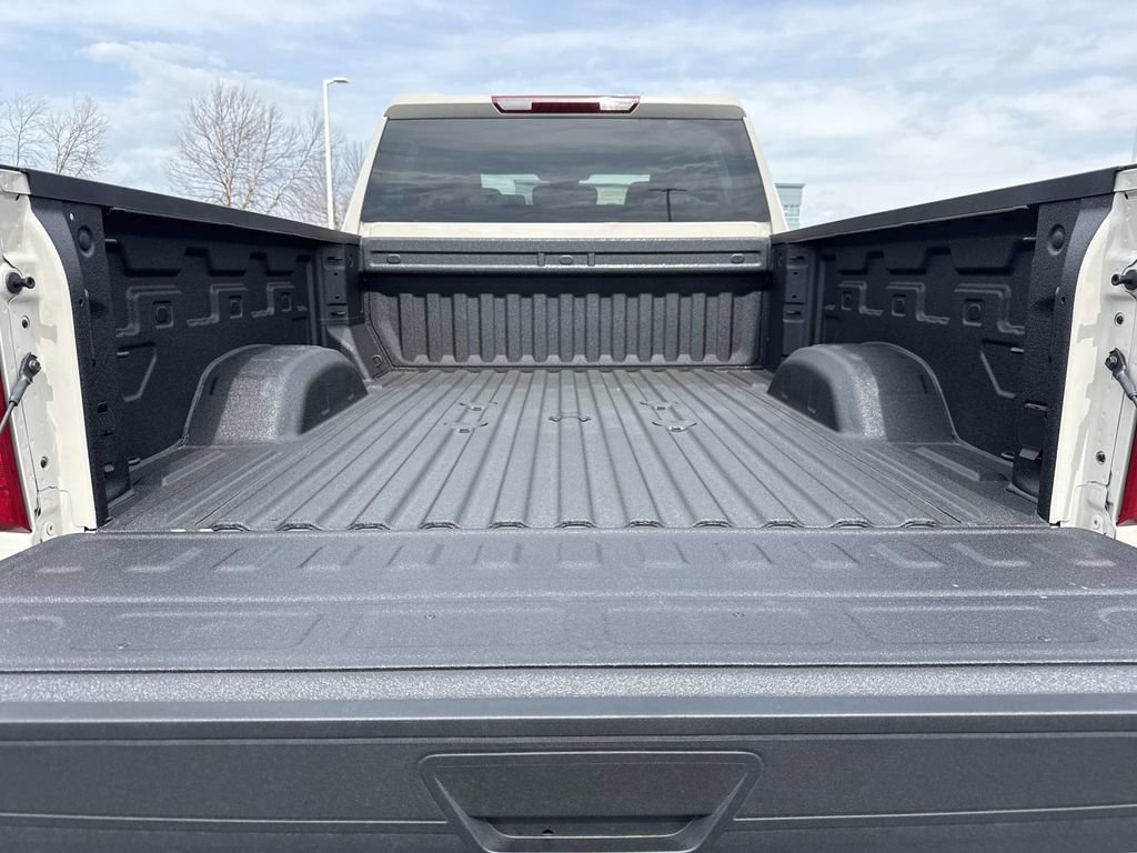 New 2026 Chevrolet Silverado 2500 Custom w/ Custom Value Package AWD/4WD image 11